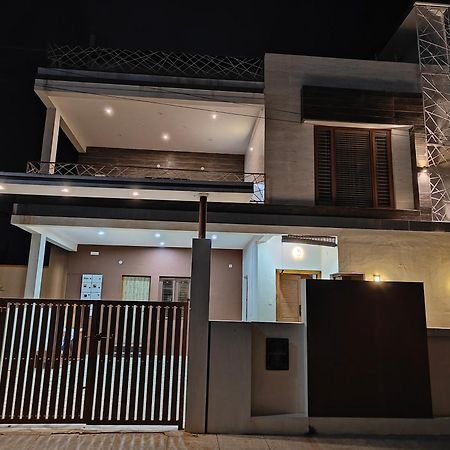 Urban Comfort- Home Stay Mysore Exterior photo